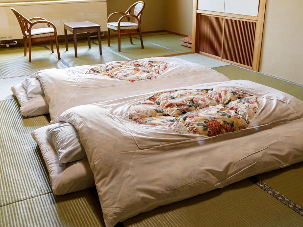 Hotel Iwasuge Yamanouchi  Eksteriør billede